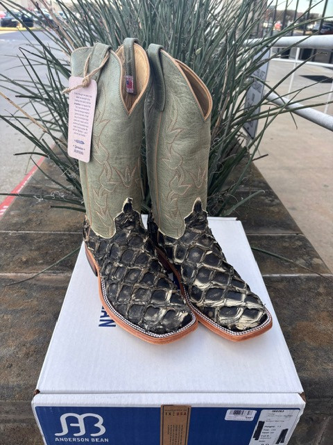 AB BROWN RAVEN BIG BASS/MALLARD MAD DOG