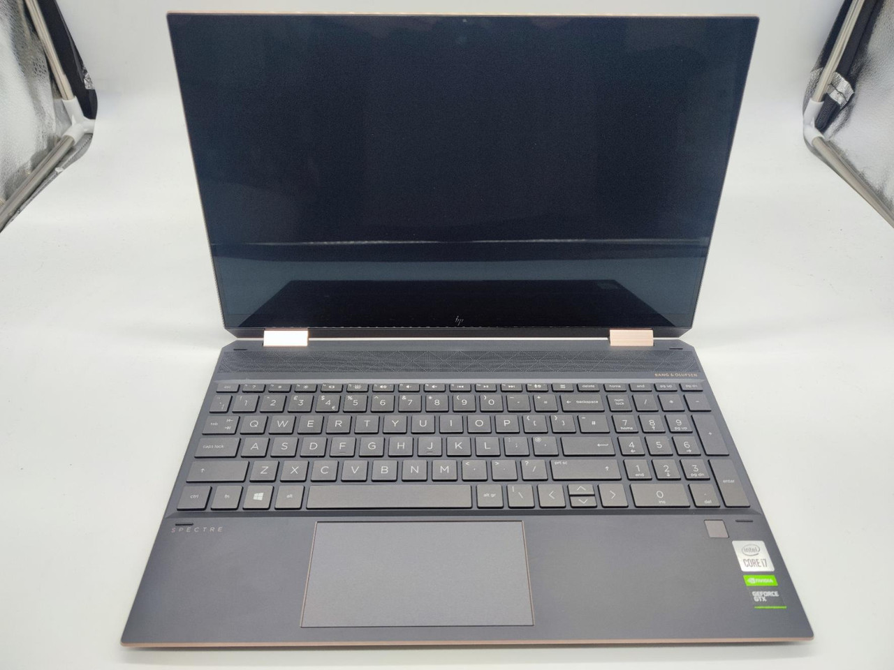 HP Spectre x360 15.6