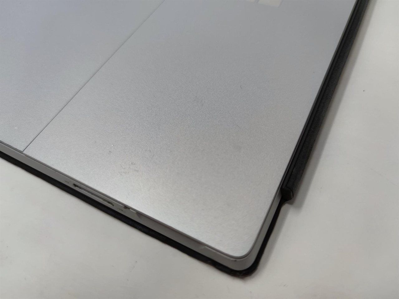 Microsoft Surface Pro 4 12.3