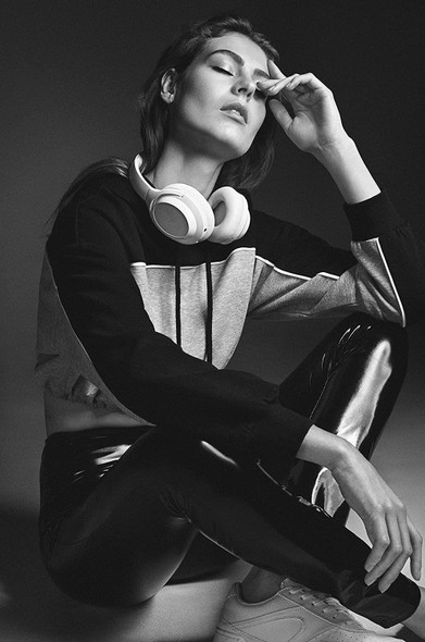 X by Kygo A11/800 Wireless Bluetooth 5.0 ANC Over-Ear Headphones -White