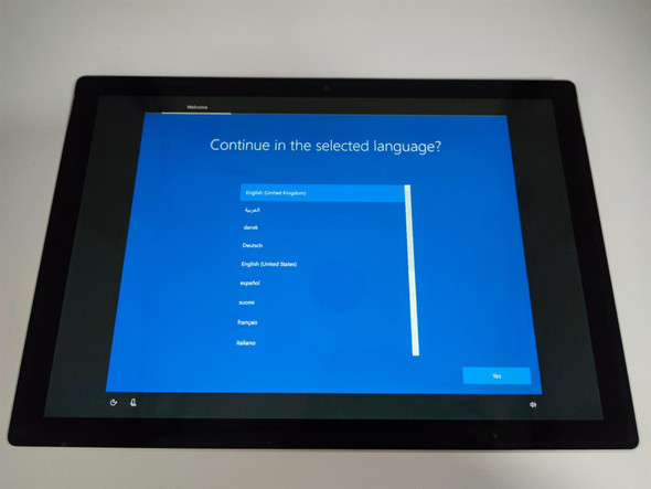 Microsoft Surface Pro 6 12.3" Tabet Intel Core i5 8250U 8GB 256GB SSD Windows 10