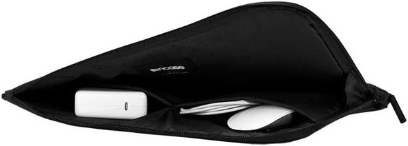 Incase Facet Sleeve for MacBook Pro 16" 2021 in Recycled Twill - Black
