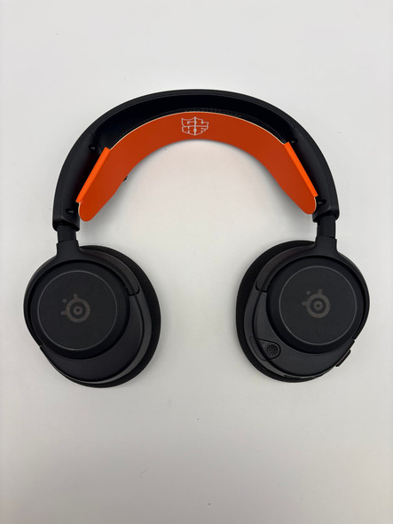 SteelSeries Arctis Nova 3 Wired Gaming Headset RGB USB-C PC PS5 PS4 Xbox Black