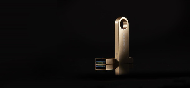 Kingston DataTraveler SE9 G3 - USB flash drive - 512 GB - USB 3.2 Gen 1 - Gold