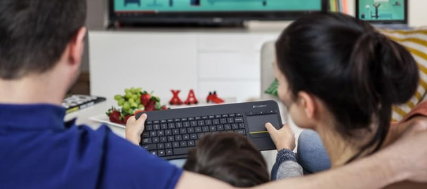Logitech K400 Plus Wireless Touch Keyboard Integrated Touchpad for Smart TV PC