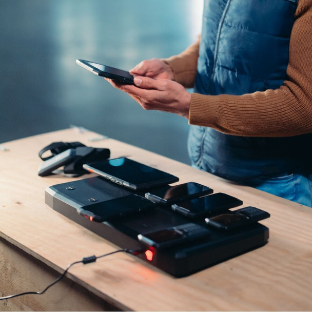 Crosscall X-Power Station Multi-Device Charging Station for 10 Devices, Magnetic X-LINK - PWST.BO.NN000 – image 4