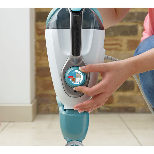BLACK+DECKER 1600W Corded Steam Mop with Detachable Steamer, STEAMITT Glove, 14 Accessories - BHSM1610DSM-GB – image 3