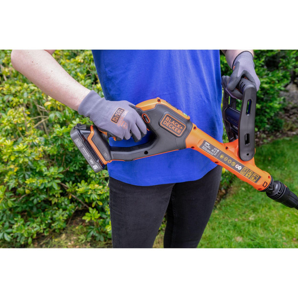 BLACK+DECKER 18V Cordless Strimmer with Resin Blades, 25cm Cut, 2.0Ah Battery Kit - BCSTR918D1-GB – image 6