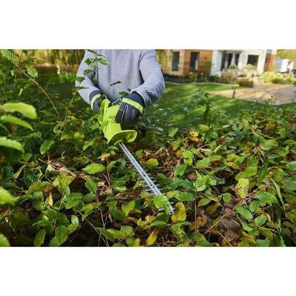 RYOBI RY18HT40A-0 18V ONE+ Cordless Hedge Trimmer, 40cm Blade, 16mm Cut, Body Only - RY18HT40A-0 – image 2