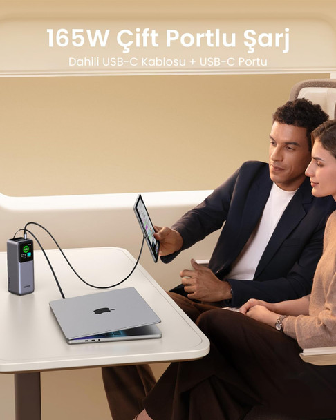 Ugreen 20,000mAh Power Bank, 165W - 55987B – image 4