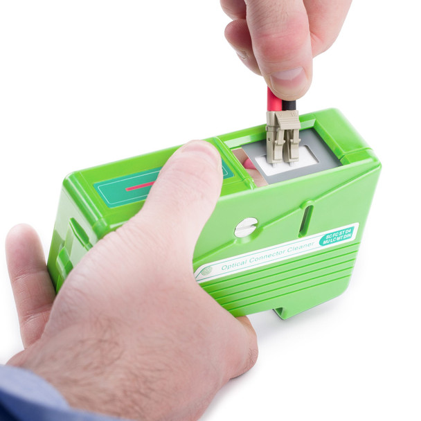 StarTech.com Fibre Optic Connector Cleaner, One-Push Cassette for LC/SC/ST/FC, 500 Cleans - FOCLEANER – image 5