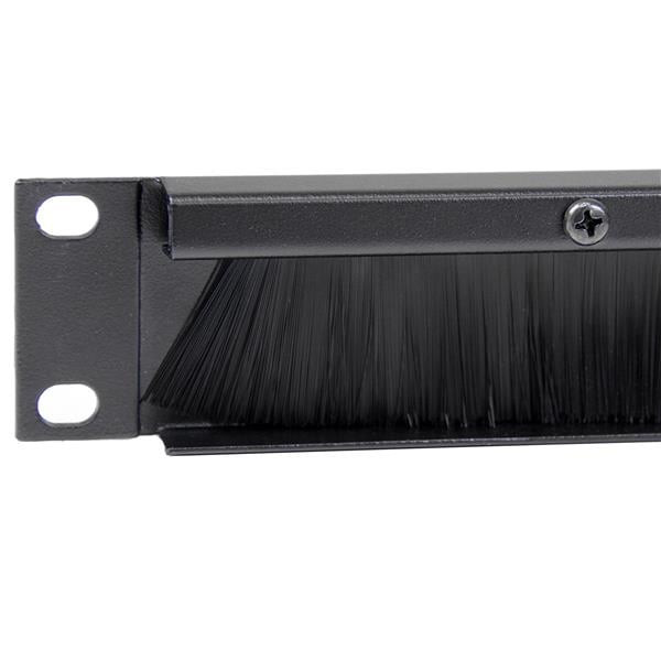 StarTech.com 1U Brush Strip Cable Management Panel for 19" Racks, Steel, Black - CMBRUSH1U – image 3