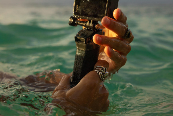 GoPro The Handler Floating Hand Grip, Quick-Release Mount, Wrist Strap - AFHGM-003-VN – image 6