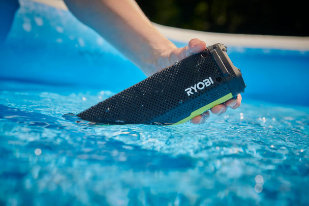 RYOBI 4V USB Lithium Cordless Bluetooth Speaker, IP67, with 1 x 2.0Ah Battery - RS4-120G – image 5