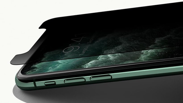 Belkin ScreenForce TemperedGlass Privacy Screen Protector for iPhone 15 / 14 Pro - SFA107EC – image 7