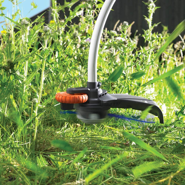 BLACK+DECKER 700W Corded Electric Strimmer, 33cm Cutting Width, Automatic Line Feed - GL7033-GB – image 4