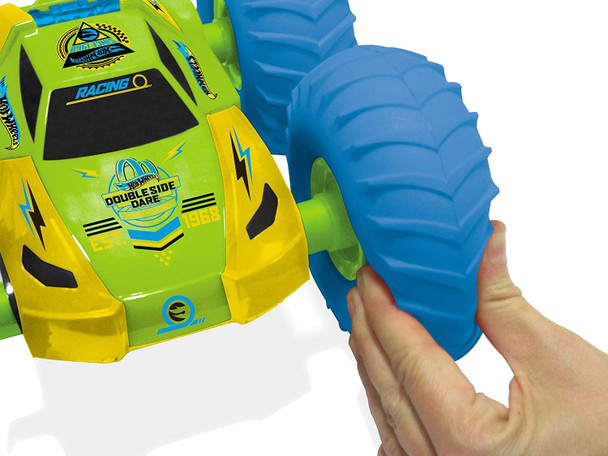 Hot Wheels Stunt Tornado Remote Control Car Buggy Toy Green / Blue