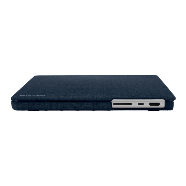 Incase Apple MacBook Pro 16" 2021 Textured Hardshell Case with Woolenex