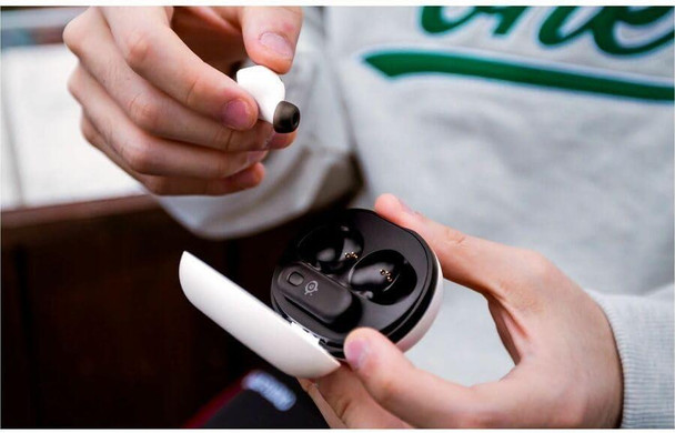 Steelseries Arctis GameBuds Wireless Noise Cancelling Gaming Earbuds for PS5 PC