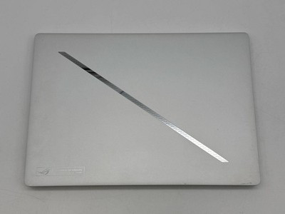 ASUS ROG Zephyrus G14 14" Gaming Laptop AMD Ryzen 9 270 RTX 5060 32GB 1TB OLED