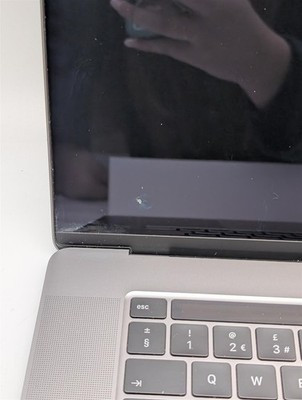 Apple Macbook Pro 16" (2019) Laptop Intel Core I7-9750H 32GB 512GB Silver macOS