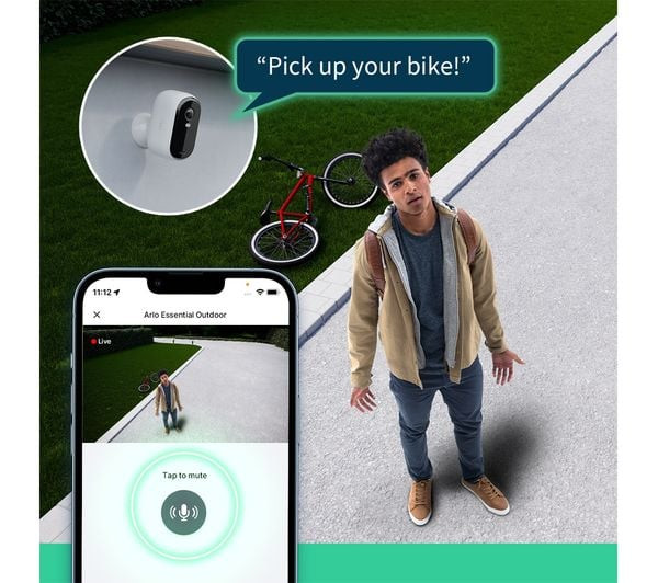 Arlo Essential 2K Outdoor Security Camera 3-Pack + Solar Panels 