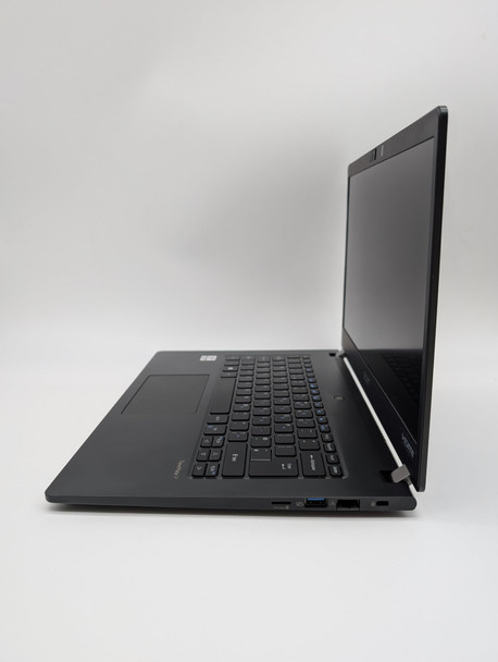 Acer TravelMate P6 14" Intel Core i5-10310U 8 GB RAM 512 GB SSD Windows 10 Pro