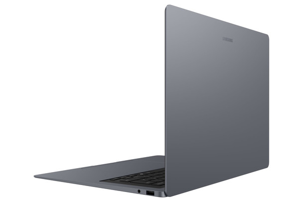 Samsung Galaxy Book6 Pro 16 Core Ultra X7 358H 32GB RAM 1TB SSD 3K AMOLED Touch