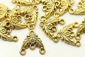 CHANDELIER, Flower Design, Double Sided, 15x14x3mm, Antique Gold Plated (metal alloy), approx 24 per bag