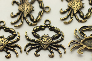 CRAB, 23x23x2.5mm, Antique Bronze Plated (Metal Alloy), approx 10 per bag