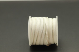 Leather, White, Dyed, 1.5mm Round, 32 Feet