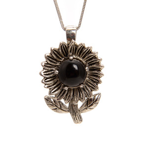 Black Agate, Dyed, Sunflower, One Pendant, 33x22mm