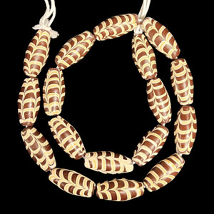 Indonesian Java Glass, Feather, Brown, 26x12mm, 18in Strand