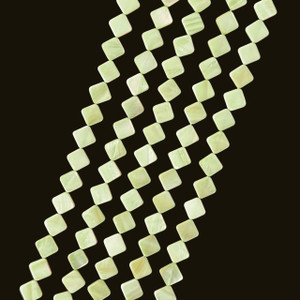 Shell, Smooth Rhombus, Green, Dyed, 10mm