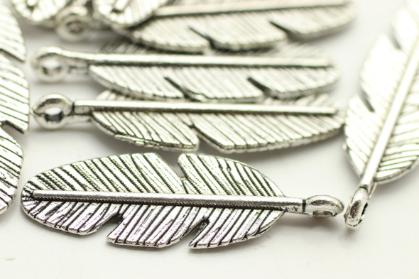 Feather, Drop, 30x9x4mm, Antique Silver Plated Metal Alloy, Approximately 18 per bag