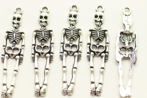 Hanging Skelton, 39x9x2mm, Antique Silver Plated (Metal Alloy), approx. 8 per bag