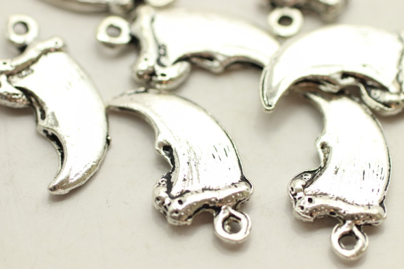 Saber Tooth, Double Sided, 19x9x2mm, Antique Silver Plated (Metal Alloy), approx 28 per bag
