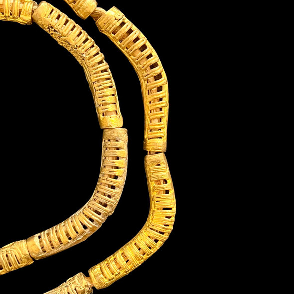 Ghana Brass, Ashanti, Curved Cylinder, approx. 52x10mm, 20in Strand