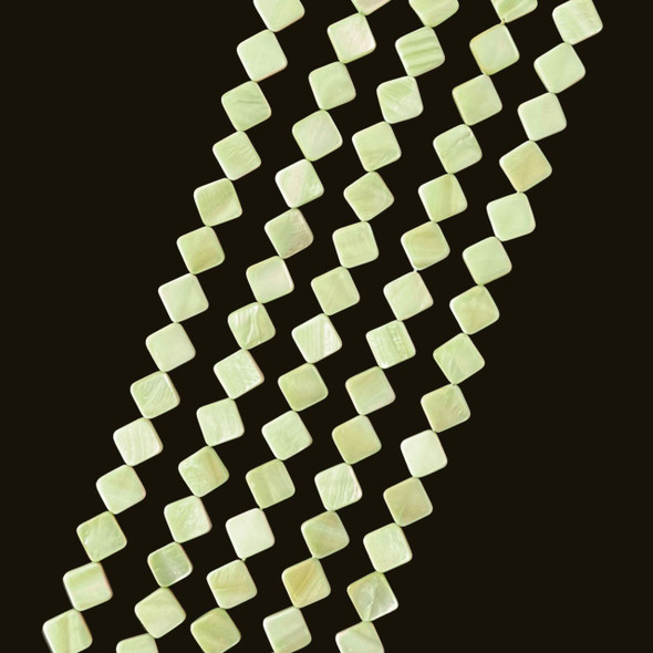 Shell, Smooth Rhombus, Green, Dyed, 10mm