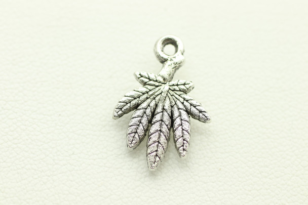 MARIJUANA LEAF 20x14x1mm