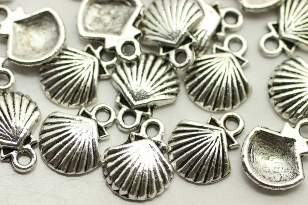 SCALLOP SHELL, 14x12x3mm, Antique Silver Plated (Metal Alloy), approx 29