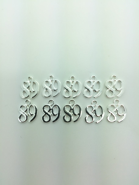 #89 Charm 13x16mm 10 PCS