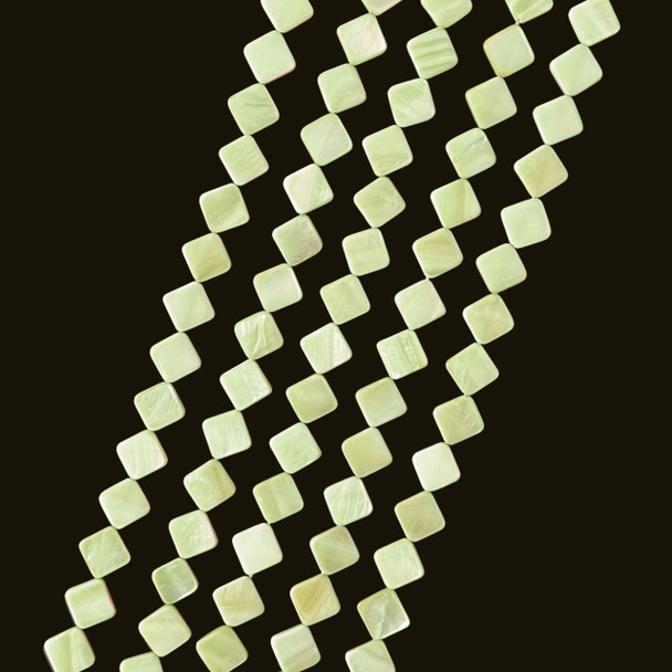 Shell, Smooth Rhombus, Green, Dyed, 10mm