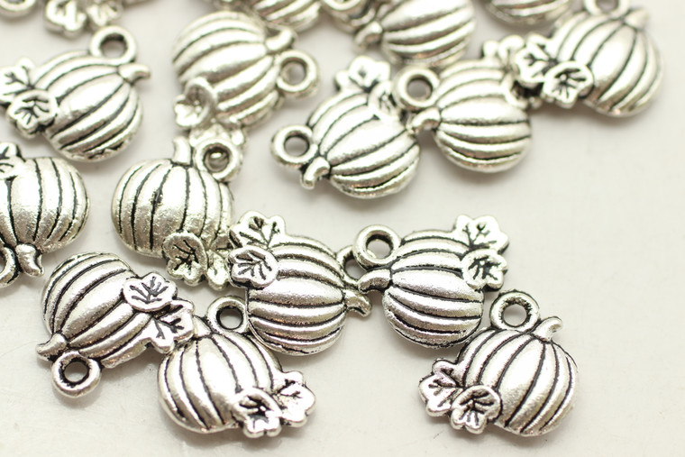 Pumpkin, Double Sided, 10x10x3mm, Antique Silver Plated (Metal Alloy), approx 39 per bag