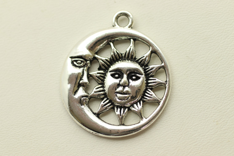 Sun and Moon, 30x26x3mm, Antique Silver Plated (Metal Alloy), approx 9 per bag