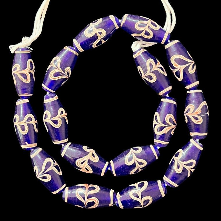 Indonesian Java Glass, Lewis & Clark, Dark Blue, 27x13mm, 18in Strand