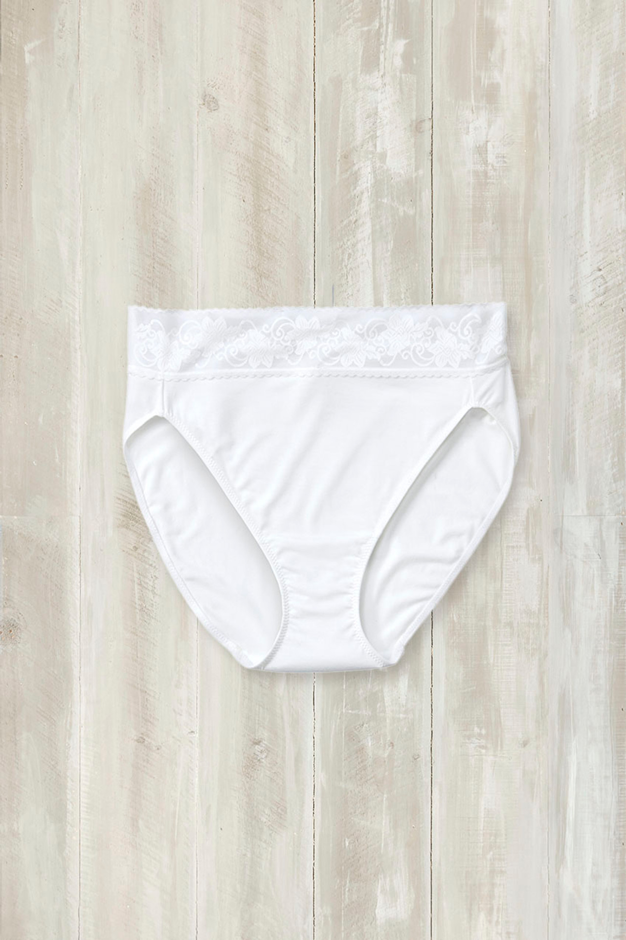 $16 Wacoal Women's White B Smooth Hi Cut Brief Underwear Panties