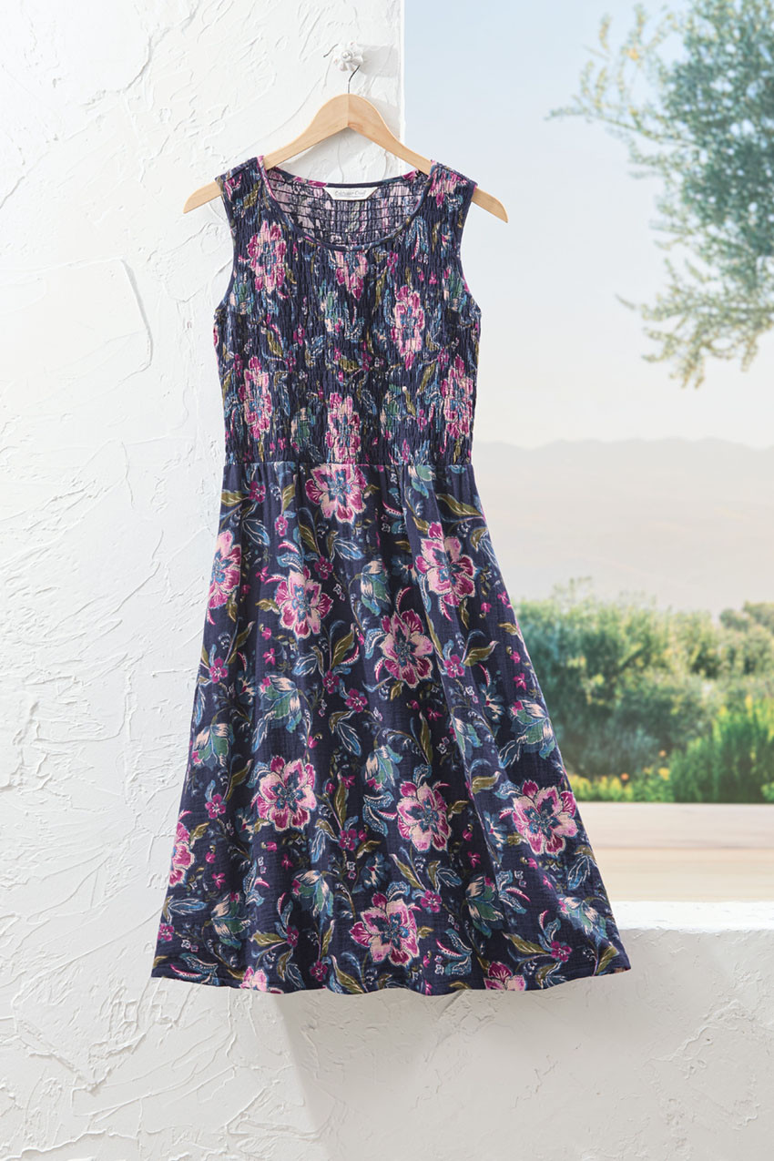 Garden Splash Smocked Gauze Dress - Navy Multi - PXL - Petites