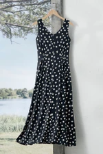 Abstract Petals Knit Maxi Dress