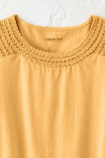Clarissa Tee
